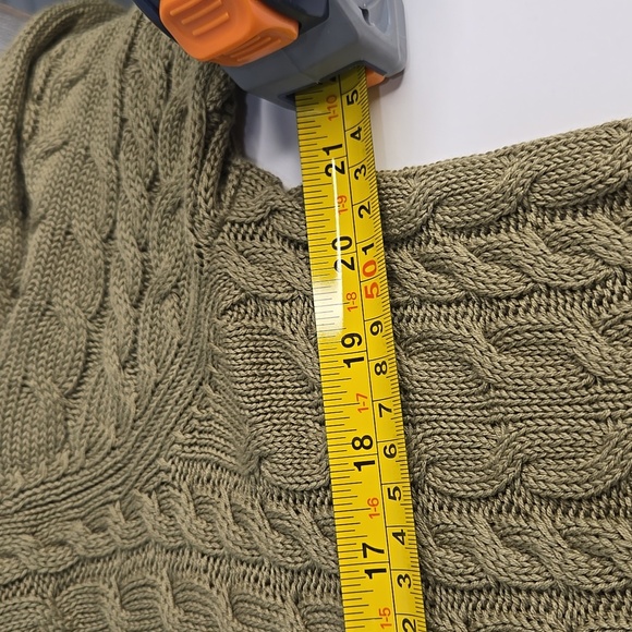 NWOT Belle by Kim Gravel Sage/Olive Cable Knit Cardigan Hip-Length - Picture 9 of 11